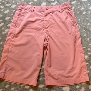 Vineyard Vines Nantucket red breaker short boy 14